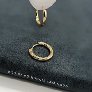 9110187 RD Arete Huggie Oro Laminado